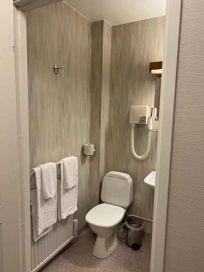 Spangens Gastgivaregard Ljungbyhed エクステリア 写真